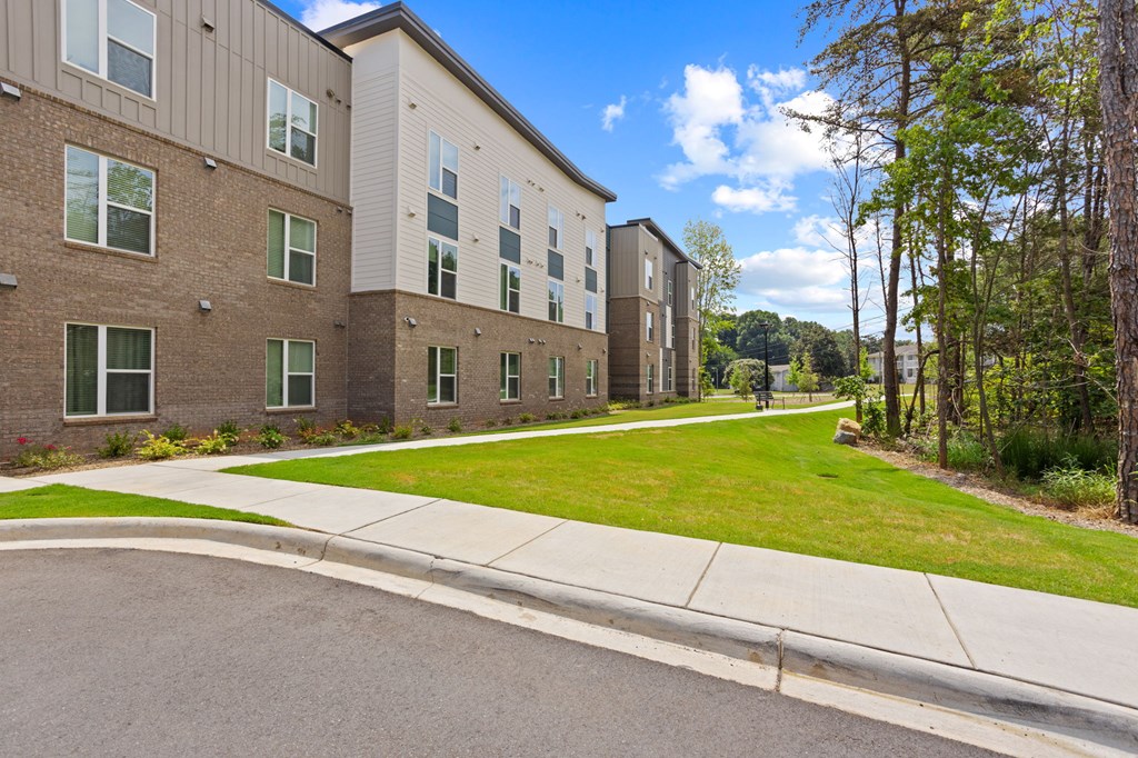 Ovata at Reedy Creek Senior Apartments in Charlotte NC Exterior