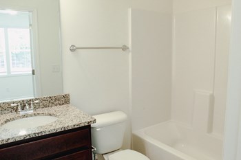 Attached Bathroom - Photo Gallery 12