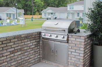 Outdoor Grilling Station - Photo Gallery 31