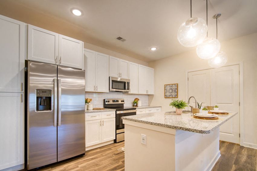 Spacious Kitchen - Photo Gallery
