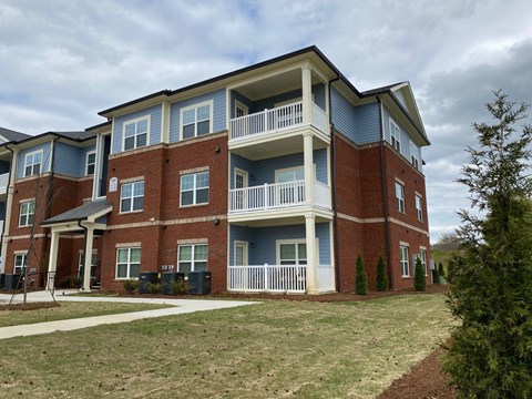 The exterior of Linden Square Apartments, with three stories