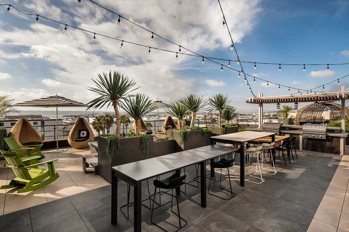 Av8 Apartments 2155 Kettner Boulevard San Diego Ca Rentcafe