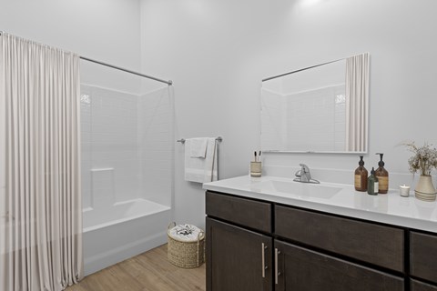 3525 N Peoria Ave 1-2 Beds Apartment for Rent