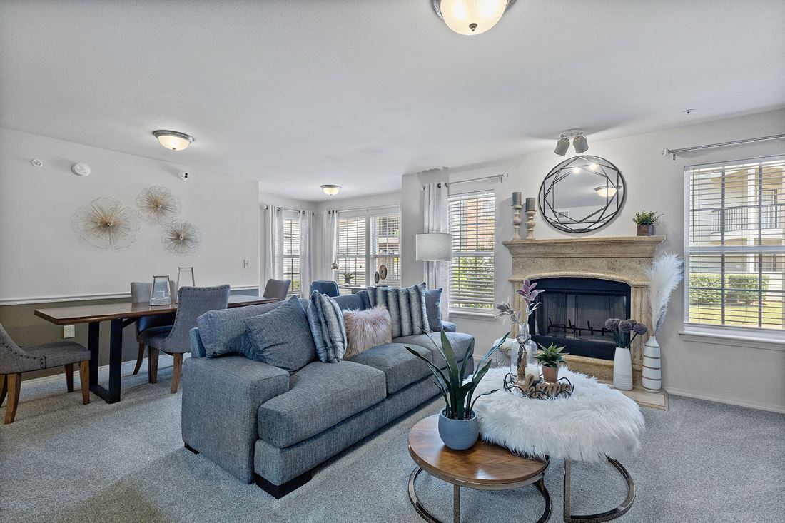 Fountain Lake Apartments photo