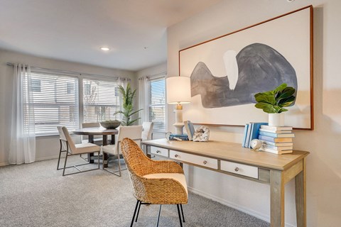 the preserve at ballantyne commons apartments living room and dining room