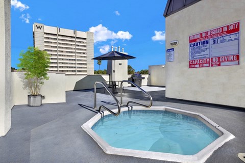 Rooftop Spa Area