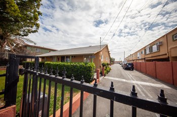 Valley Terrace Driveway