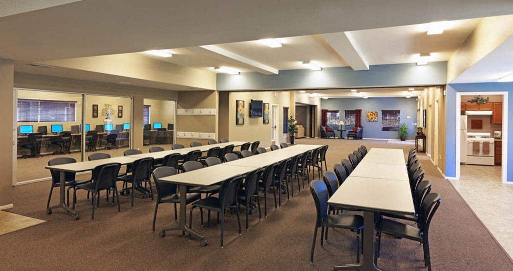 Villa Plumosa Community Room