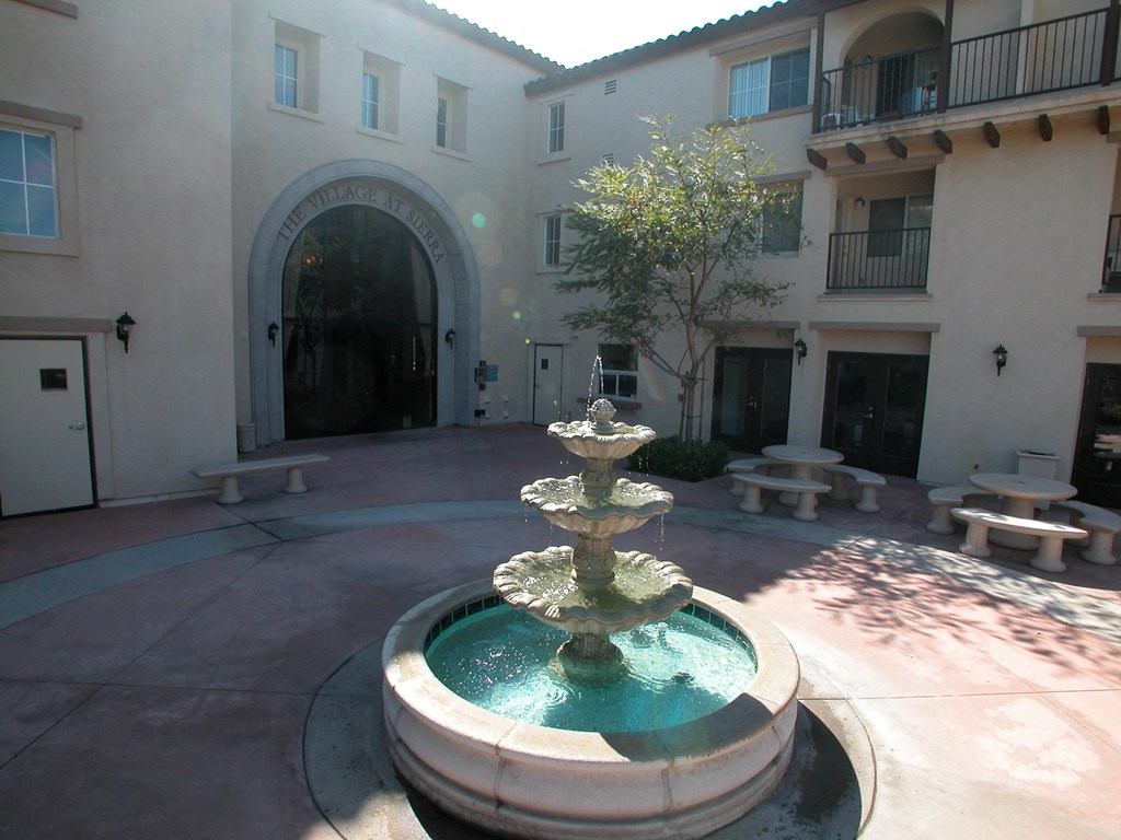 Village at Sierra Community Fountain