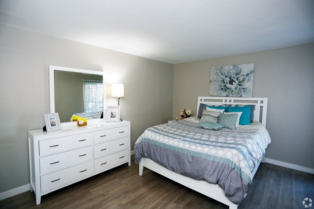 Midtown Apartment Homes Bedroom
