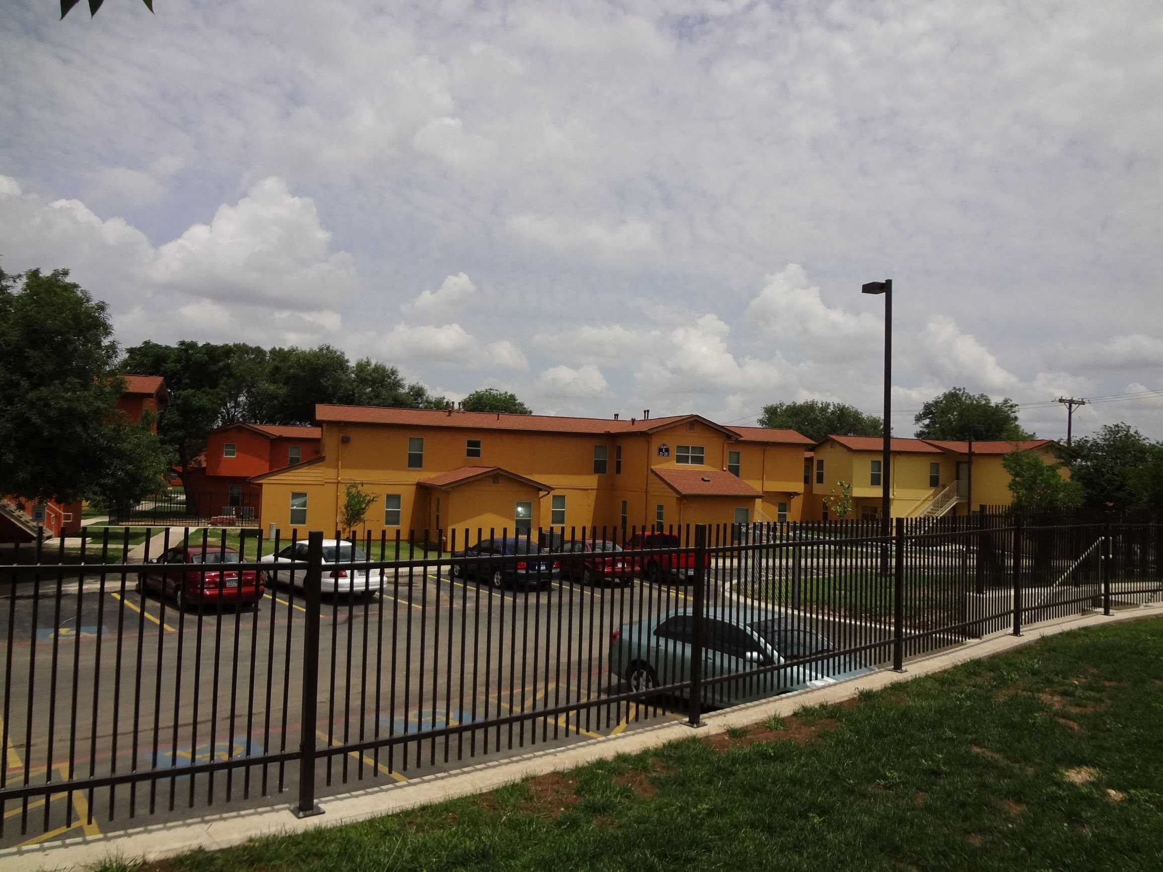 Photos and Video of La Posada del Rey Apts in San Antonio, TX