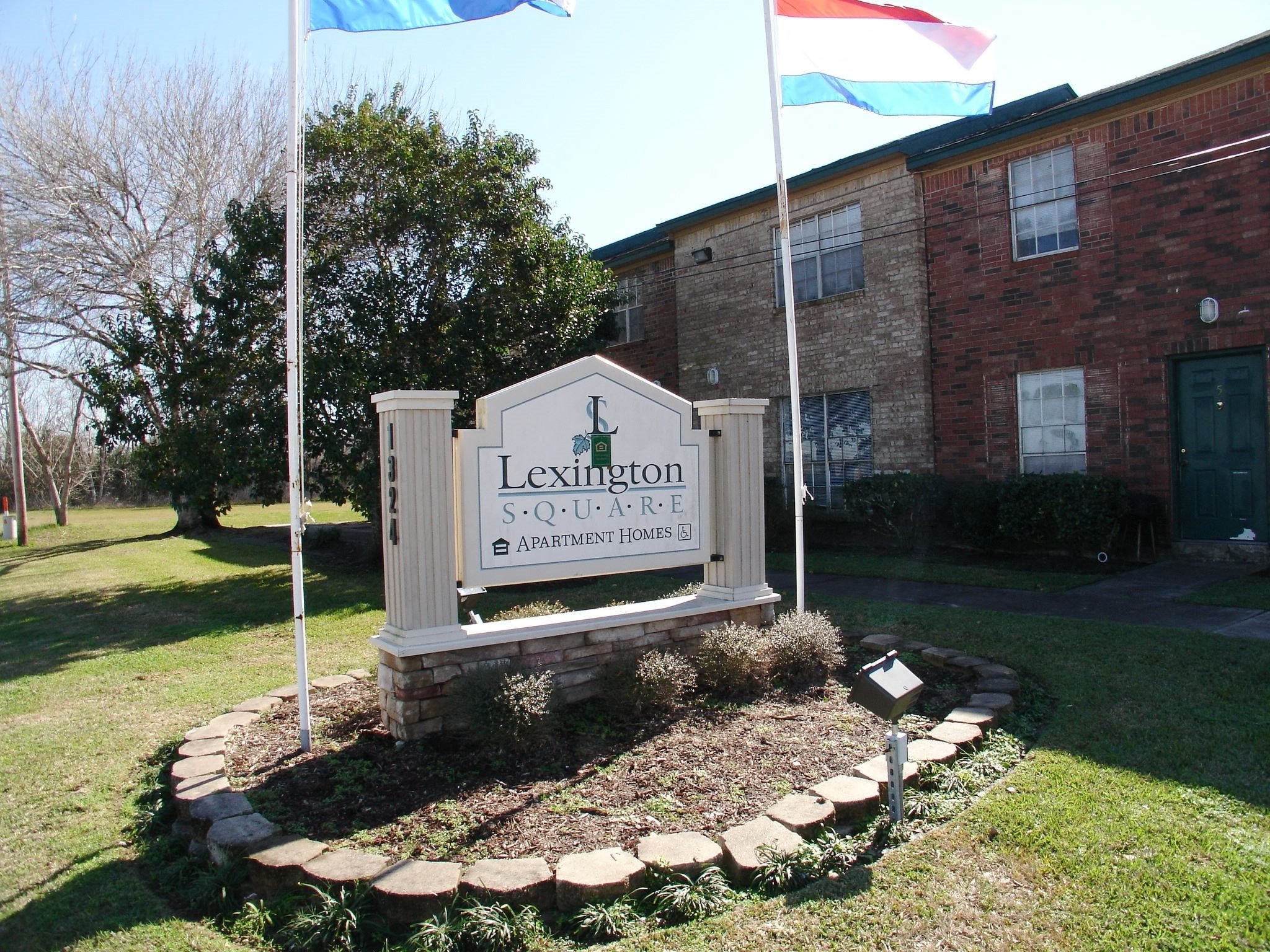 Photos and Video of Lexington Square Apartments in Angleton, TX