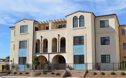 Mission Cove Exterior