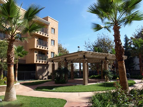 Park View Terrace Courtyard