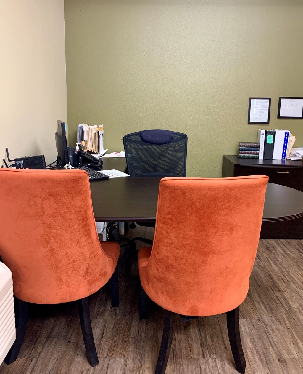Cobblestone Leasing Office