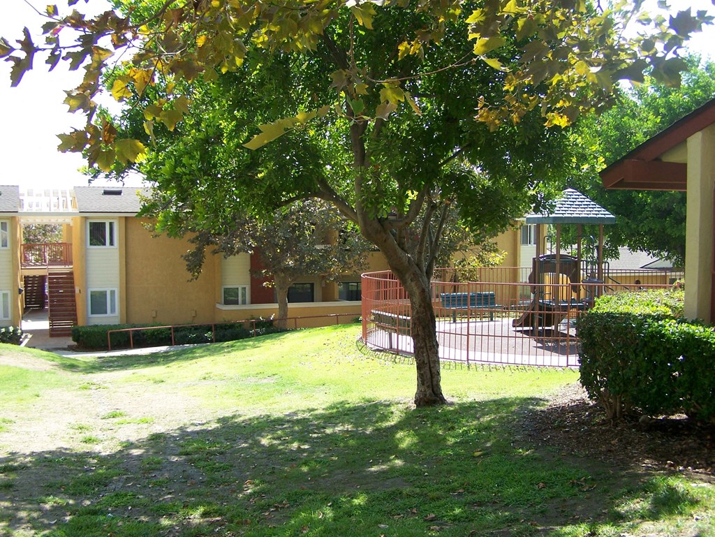 Sunset Heights Playground