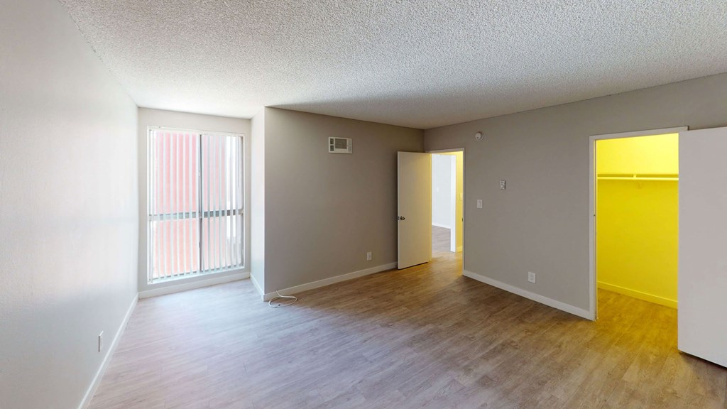 Bedroom Space at La Fayette Marquis, Los Angeles