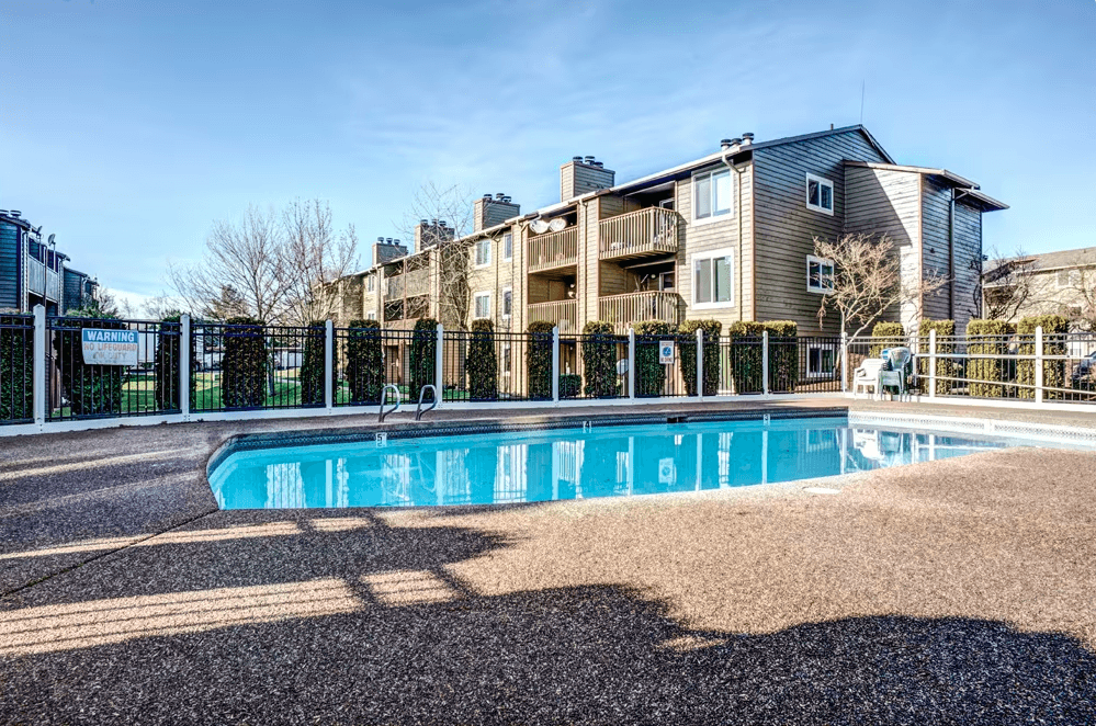 Swimming Pool With Relaxing Sundecks at Sunset Park Apartments, Seattle, WA, 98146