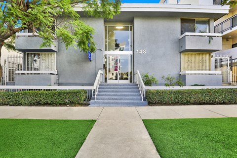 Entrance at Occidental Apartments, Los Angeles, CA, 90057