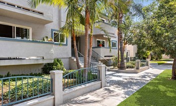 Walkway Near Front Entrance Walkway Near Front Entrance of Property at Elmwood Gardens Apartments in Burbank, CA