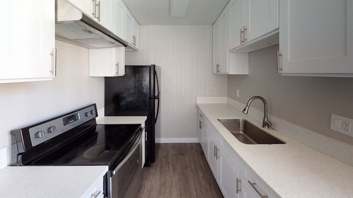 Occidental Apartments