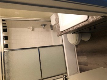 1325 S. Hoover St. Studio-2 Beds Apartment for Rent - Photo Gallery 8