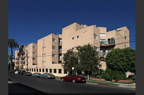 1210 Cherokee Ave Rentals Los Angeles Ca Rentcafe