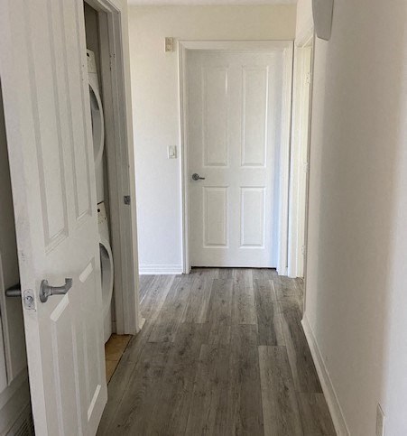 Hallway/Laundry