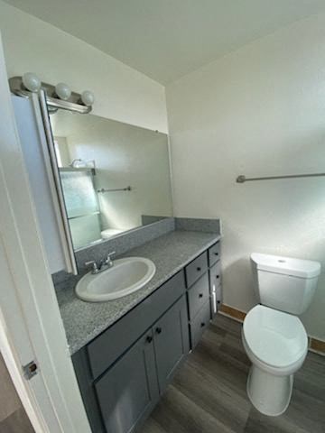 1620 Venice Blvd. Studio-2 Beds Apartment for Rent - Photo Gallery 8