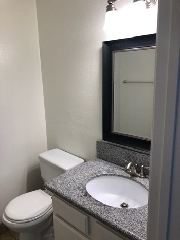 309/311 Amabel 2 Beds Apartment for Rent - Photo Gallery 5