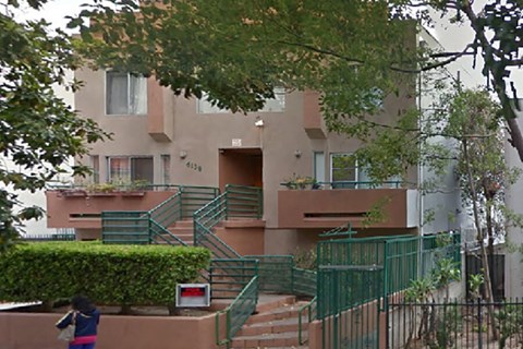 6138 Afton Pl building