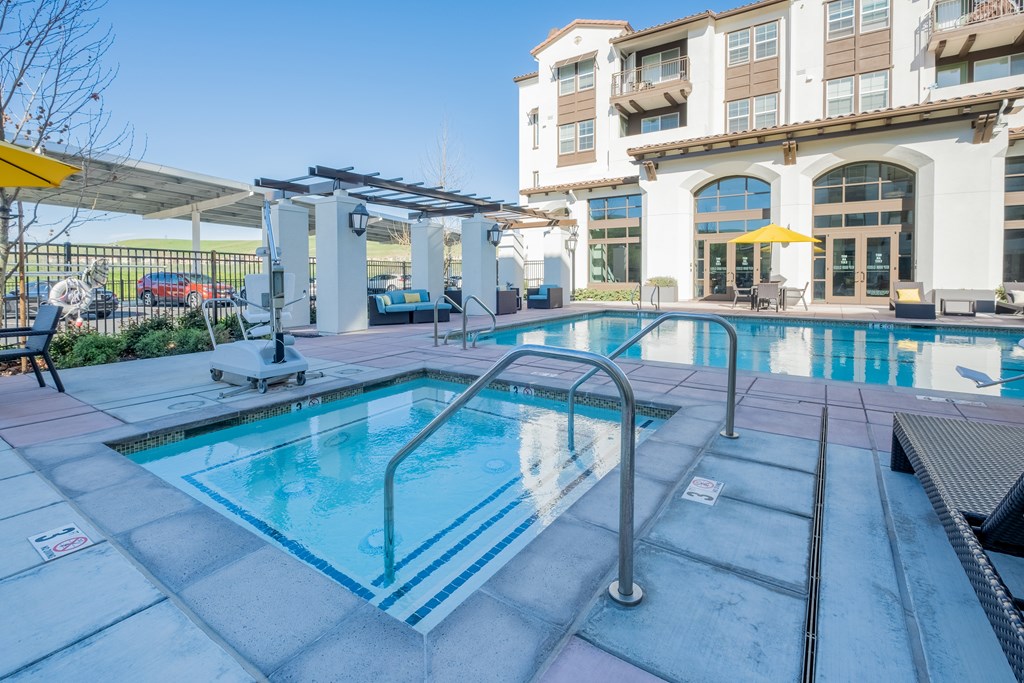 Deer Creek Apartments