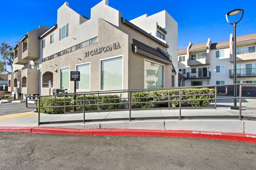 Leasing Office Exterior at Harvard Manor, Irvine, CA 92612