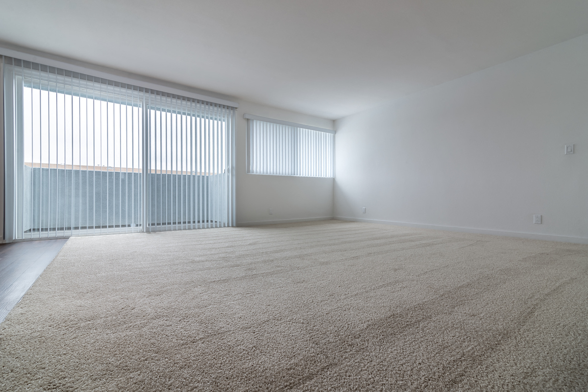 Lush Wall-To-Wall Carpeting In Bedrooms at Park Apartments, Norwalk, CA