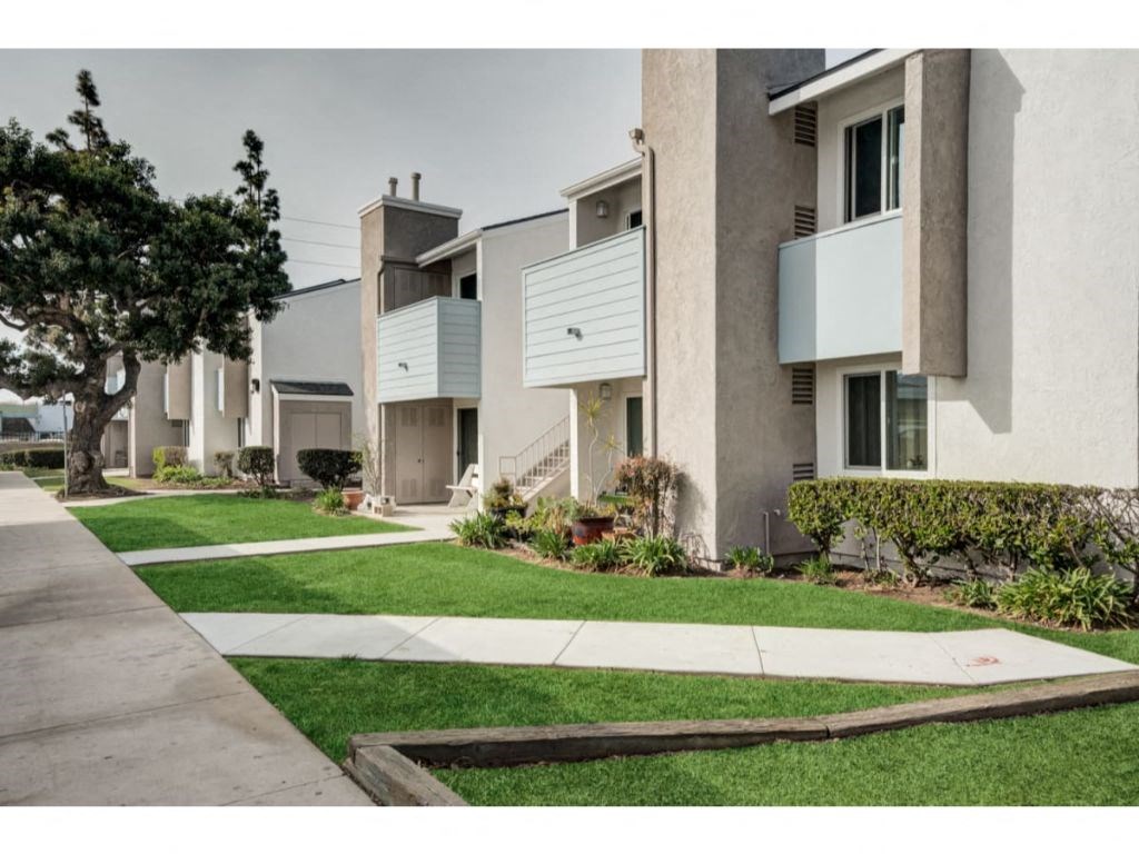 Safe Walking Paths In Courtyard at Costa Mesa Family Village, California, 92627