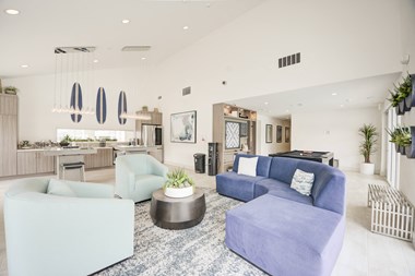 Resident Lounge - Photo Gallery 5