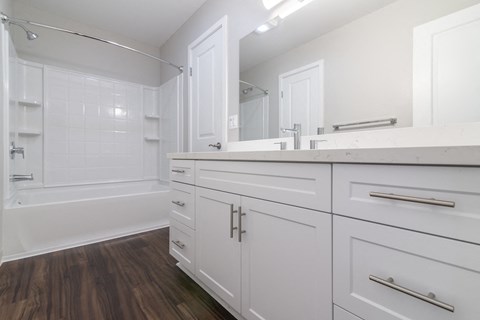 Bright Bathroom at Beverly Plaza Apartments, Long Beach, 90815