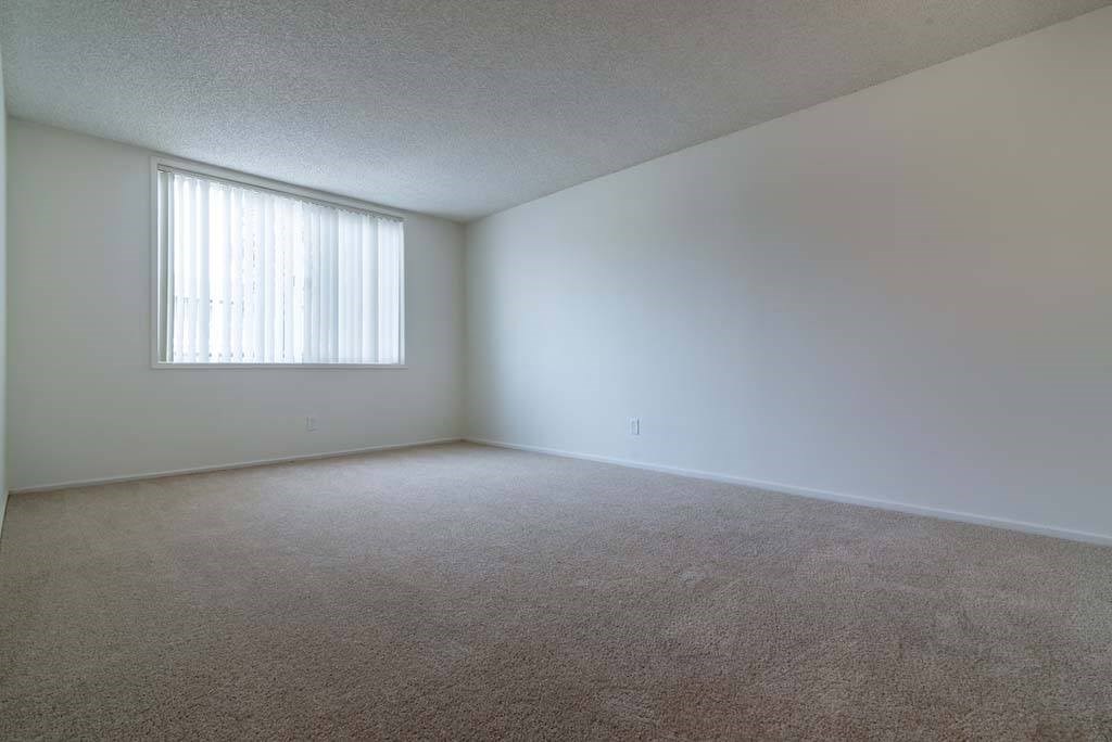 our apartments showcase a beautiful bedroom at Park Avenue Apartments, Long Beach, CA, 90815