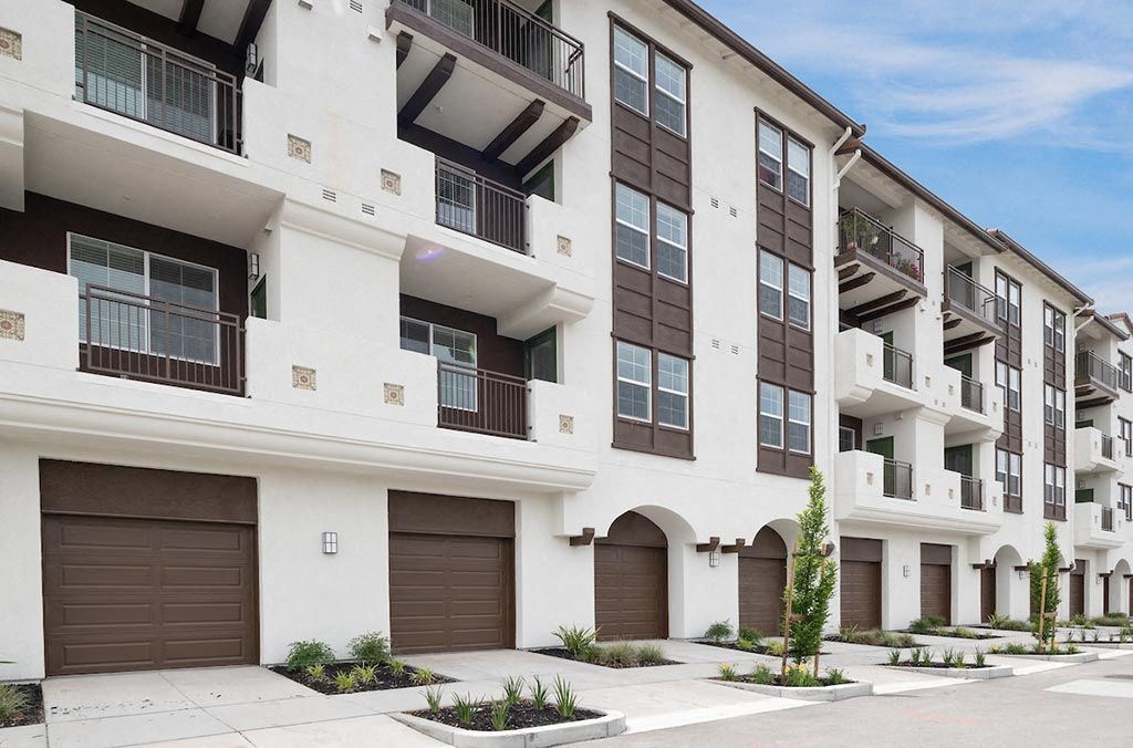 Deer Creek Apartments