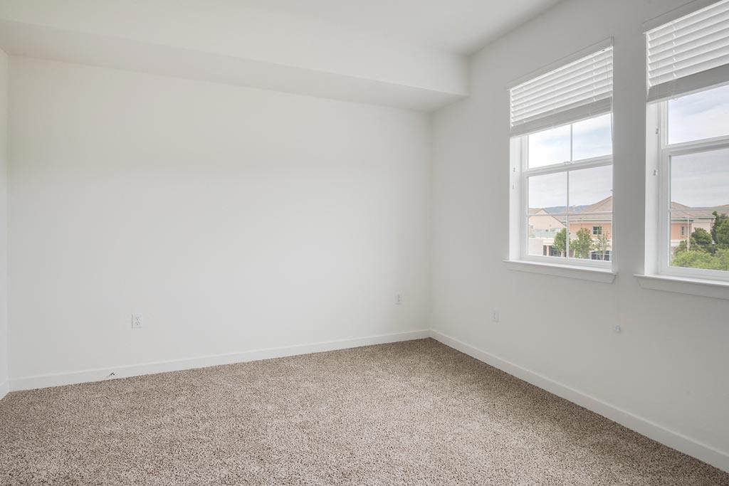 Deer Creek Apartments