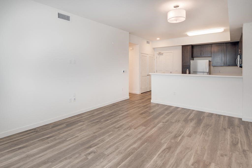 Deer Creek Apartments