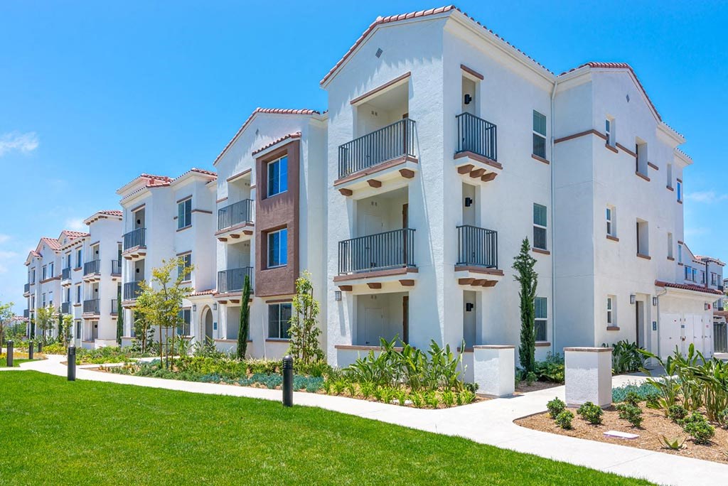 Building view exterior at Montecito Apartments at Carlsbad, Carlsbad, CA