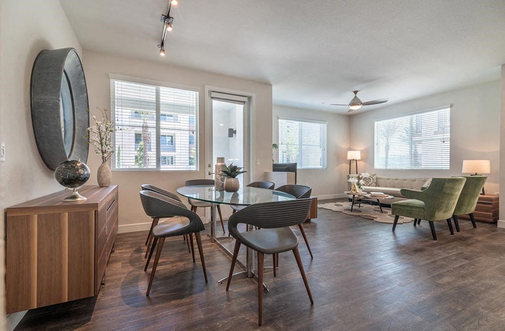 Dining at Montecito Apartments at Carlsbad, Carlsbad