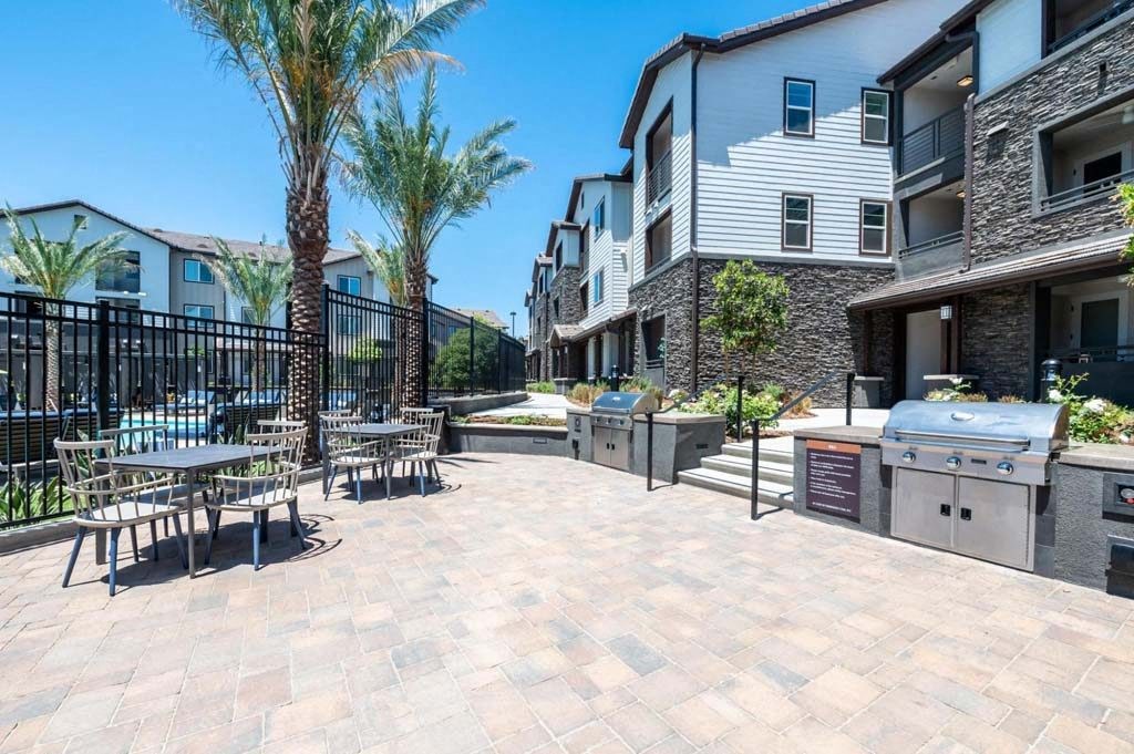 The Vineyards Apartments, 11401 Porter Ranch Dr., Porter Ranch, CA