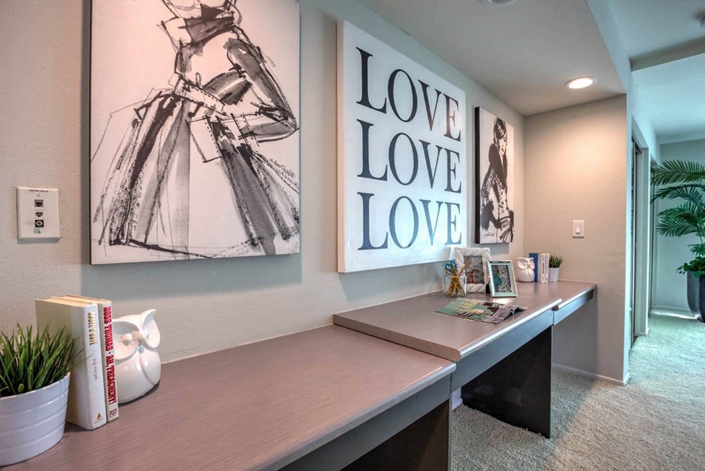 Desk Space at 433 Midvale - Student Housing at UCLA, Los Angeles, 90024