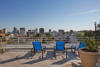 Rooftop Sundeck at Atrium, Los Angeles, California
