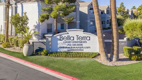 Exterior areaat Bella Terra Apartments, Henderson, NV