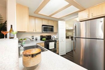 Well Equipped Kitchen at Bermuda Terrace, Las Vegas, 89183