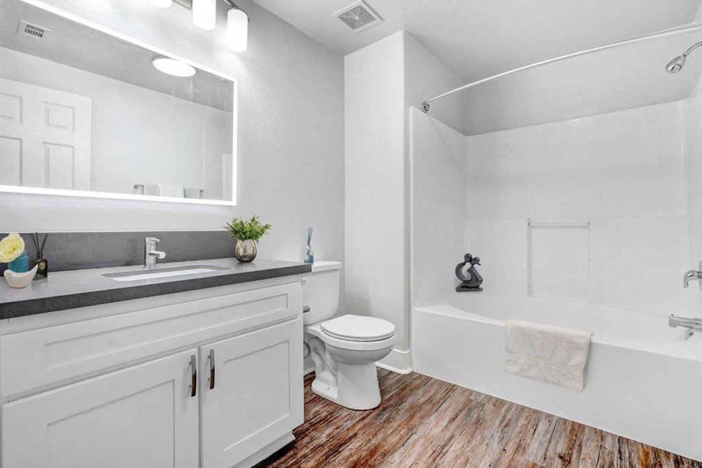 Bathroom With Bathtub at Canyon Crest, Riverside, CA