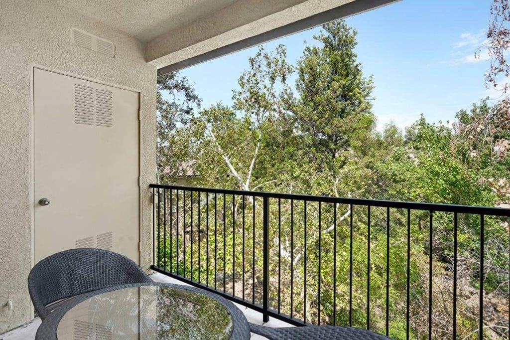 Balcony at Canyon Crest, Riverside, 92507